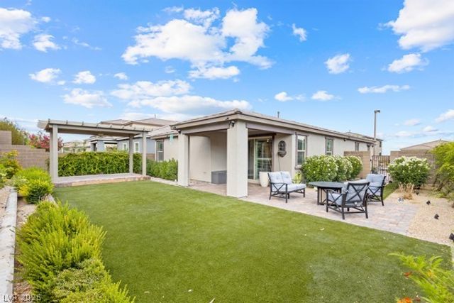 373 Coastal Redwood Street, Las Vegas, NV 89138