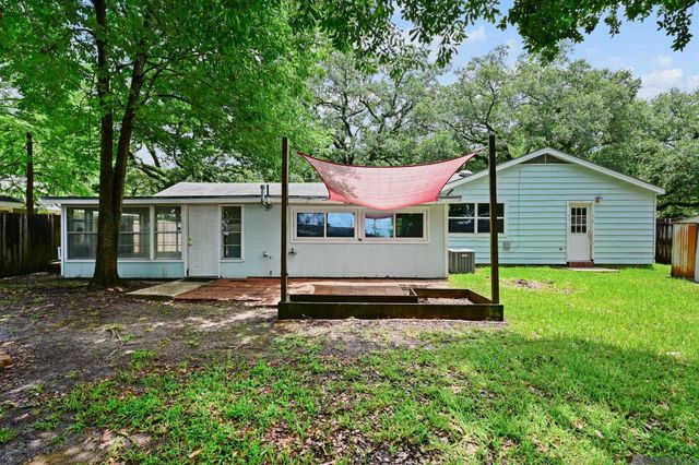 234 Cloud Dr, Baton Rouge, LA 70806