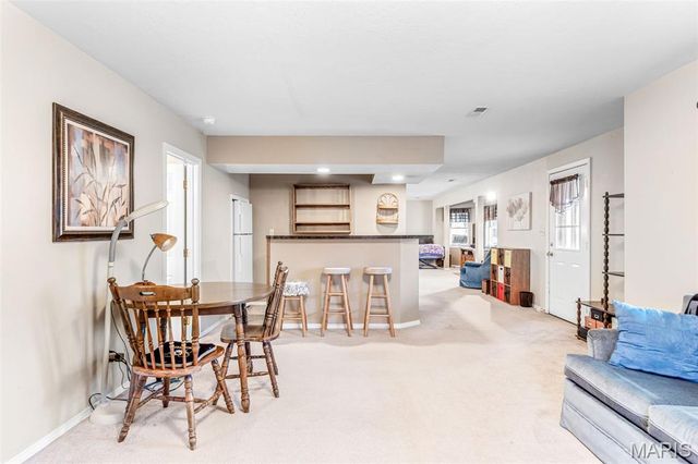 18 Winchester Road, Farmington, MO 63640