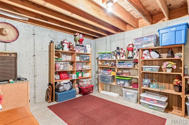 18 Winchester Road, Farmington, MO 63640