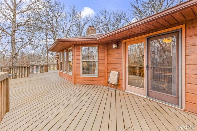 18 Winchester Road, Farmington, MO 63640