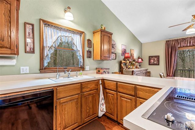 18 Winchester Road, Farmington, MO 63640