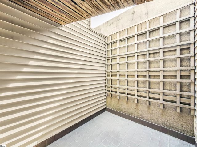 233 N Main Street Unit 404, Greenville, SC 29601