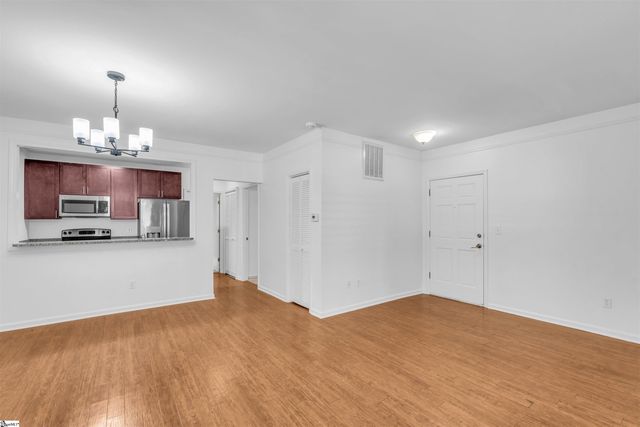 233 N Main Street Unit 404, Greenville, SC 29601