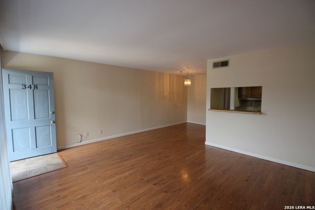 8401 N New Braunfels Ave Apt 348A, San Antonio, TX 78209