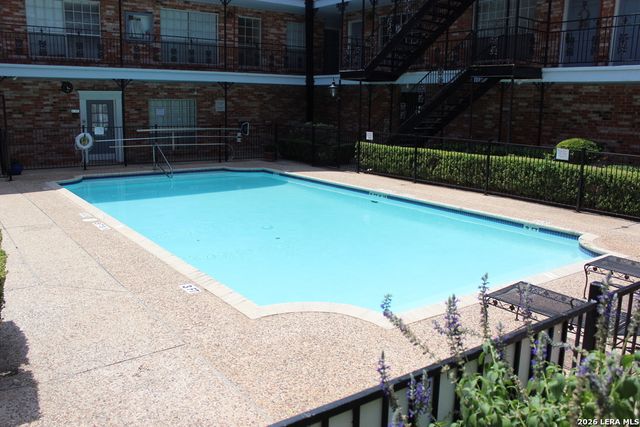 8401 N New Braunfels Ave Apt 348A, San Antonio, TX 78209