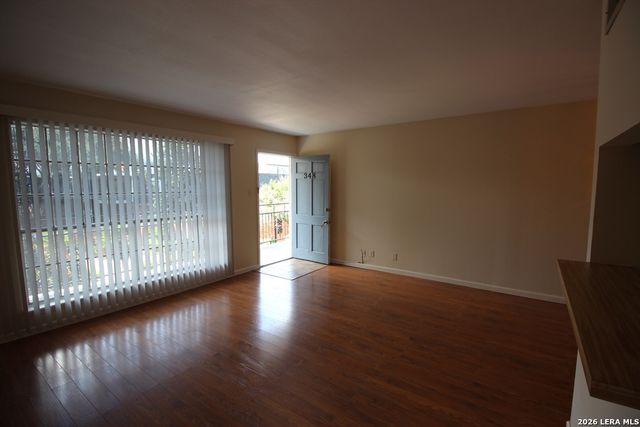 8401 N New Braunfels Ave Apt 348A, San Antonio, TX 78209