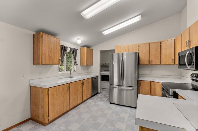 52315 Stearns Road, La Pine, OR 97739