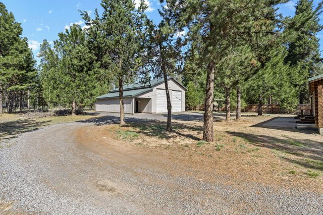 52315 Stearns Road, La Pine, OR 97739