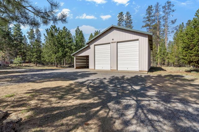 52315 Stearns Road, La Pine, OR 97739