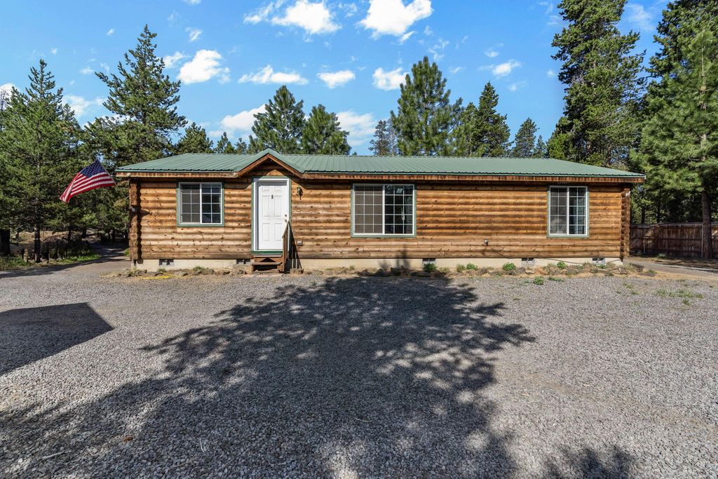 52315 Stearns Road, La Pine, OR 97739