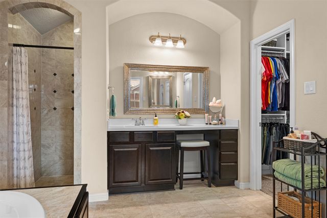 920 Goldenmist Drive, Little Elm, TX 75068