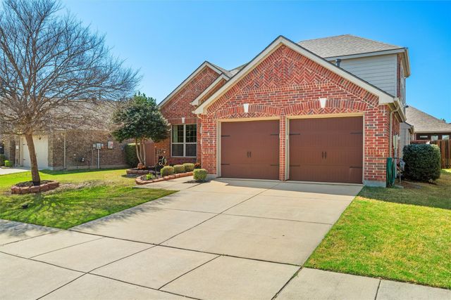 920 Goldenmist Drive, Little Elm, TX 75068