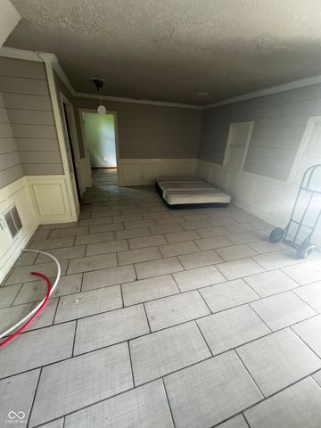 1219 S Tibbs Avenue, Indianapolis, IN 46241