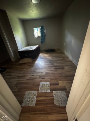 1219 S Tibbs Avenue, Indianapolis, IN 46241