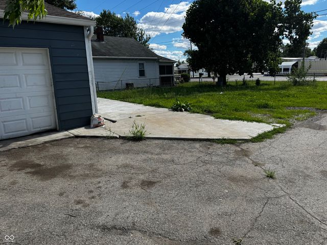 1219 S Tibbs Avenue, Indianapolis, IN 46241
