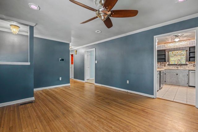 5000 Arlington, North Little Rock, AR 72116