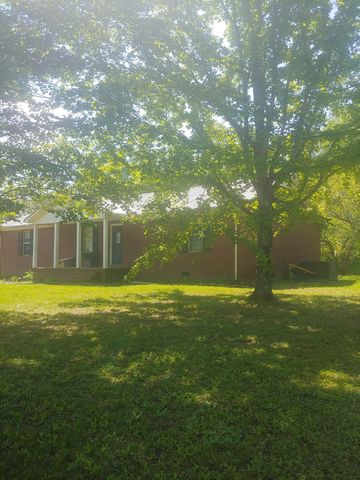 547 Busby Rd, Loretto, TN 38469