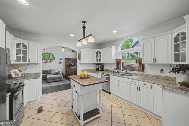 2898 Elizabeth Street SE, Smyrna, GA 30080