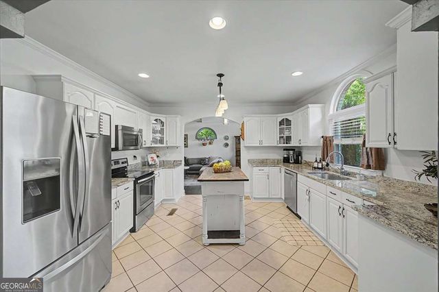 2898 Elizabeth Street SE, Smyrna, GA 30080