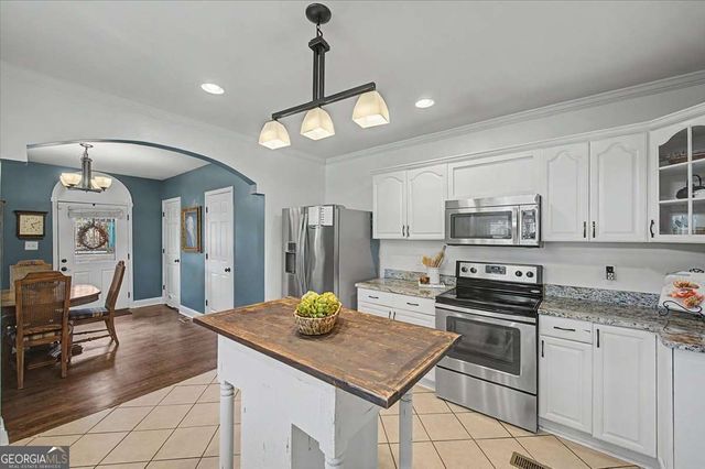 2898 Elizabeth Street SE, Smyrna, GA 30080