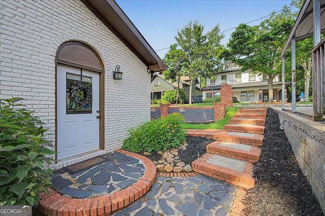 2898 Elizabeth Street SE, Smyrna, GA 30080