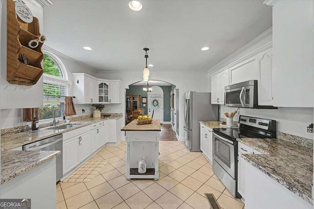 2898 Elizabeth Street SE, Smyrna, GA 30080