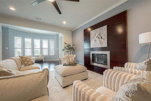 12919 Southern Ridge Drive, Pearland, TX 77584