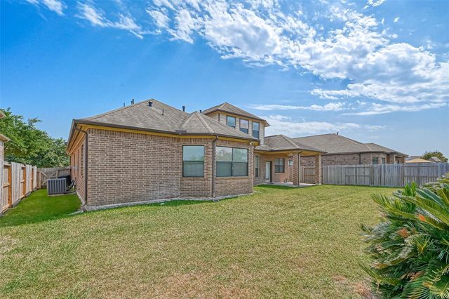 12919 Southern Ridge Drive, Pearland, TX 77584