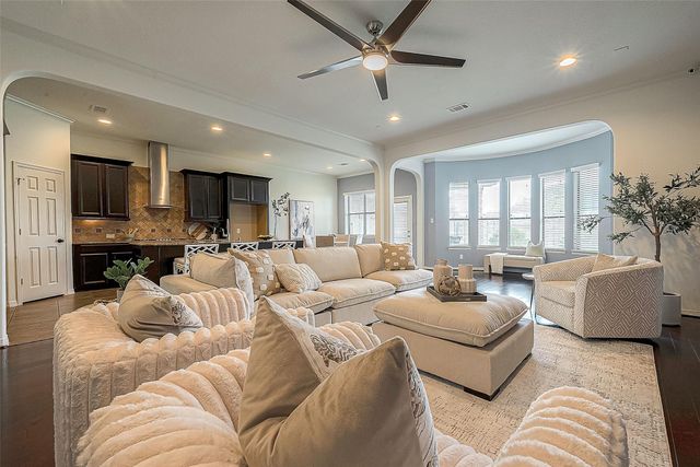 12919 Southern Ridge Drive, Pearland, TX 77584