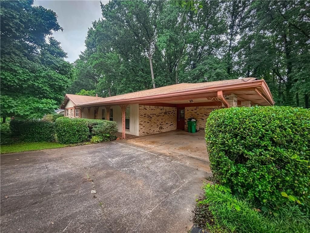 4714 Darlene Way, Tucker, GA 30084