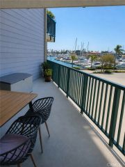 2901 Peninsula Road 135, Oxnard, CA 93035