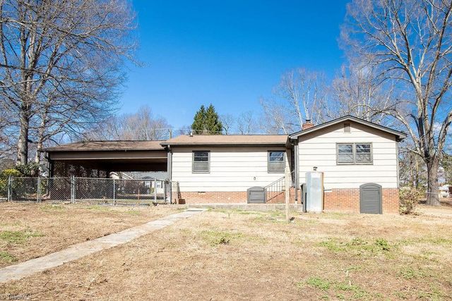 1616 Lucas Avenue, Greensboro, NC 27405