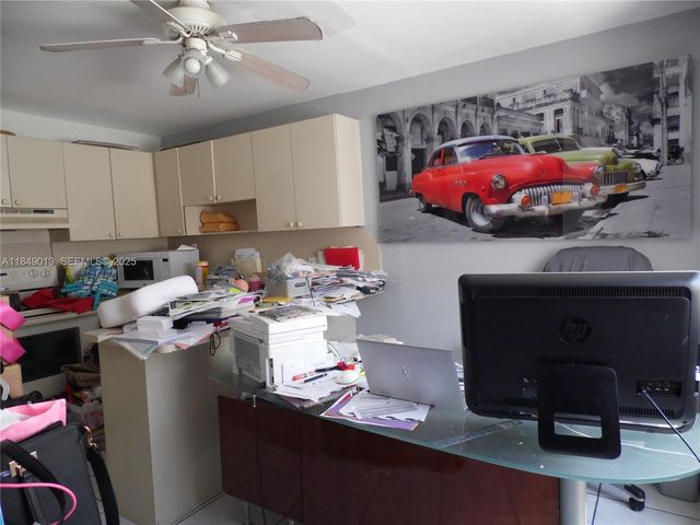 1695 W 6th Avenue, Hialeah, FL 33010