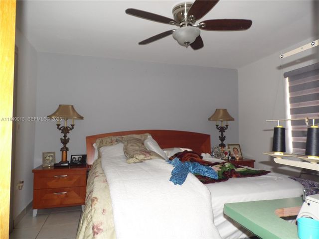 1695 W 6th Avenue, Hialeah, FL 33010