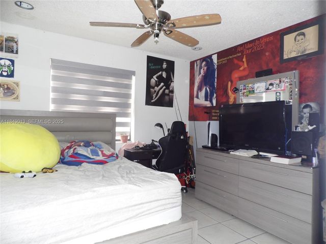 1695 W 6th Avenue, Hialeah, FL 33010