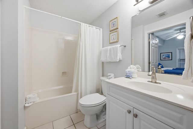 8577 Gulf Boulevard 805, Navarre, FL 32566