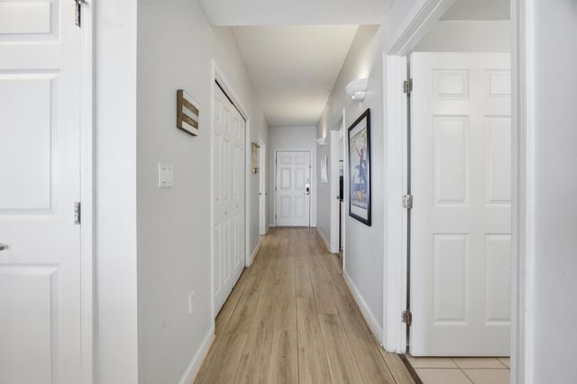 8577 Gulf Boulevard 805, Navarre, FL 32566