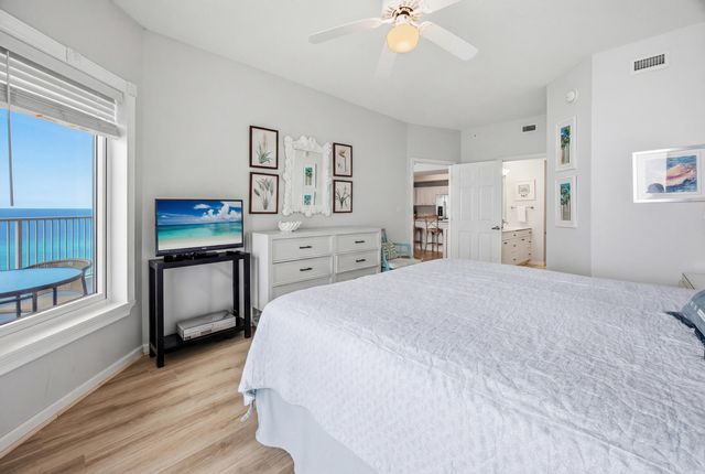 8577 Gulf Boulevard 805, Navarre, FL 32566