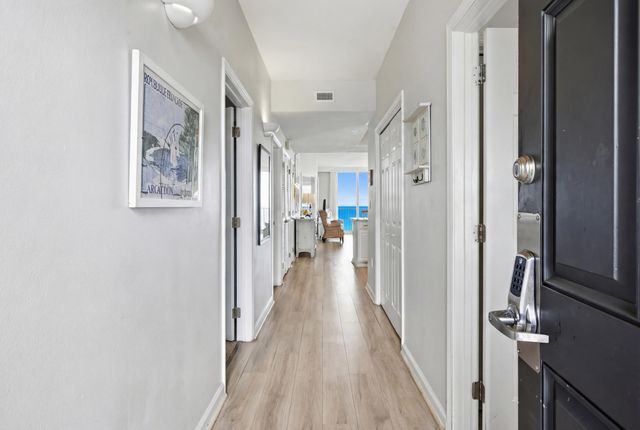 8577 Gulf Boulevard 805, Navarre, FL 32566