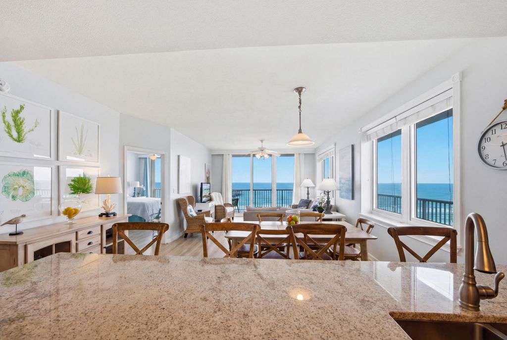 8577 Gulf Boulevard 805, Navarre, FL 32566