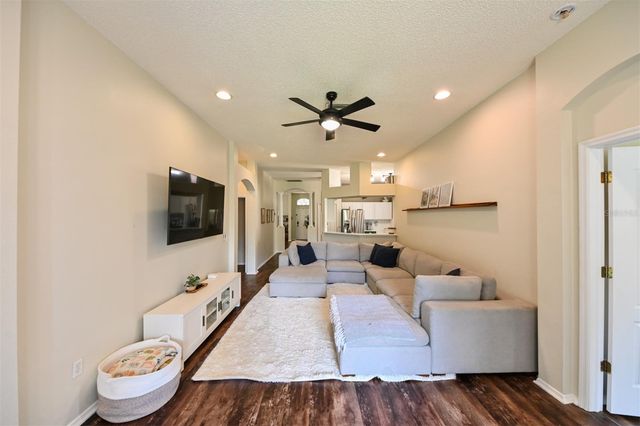 4517 WILD PLUM LANE, Lutz, FL 33558