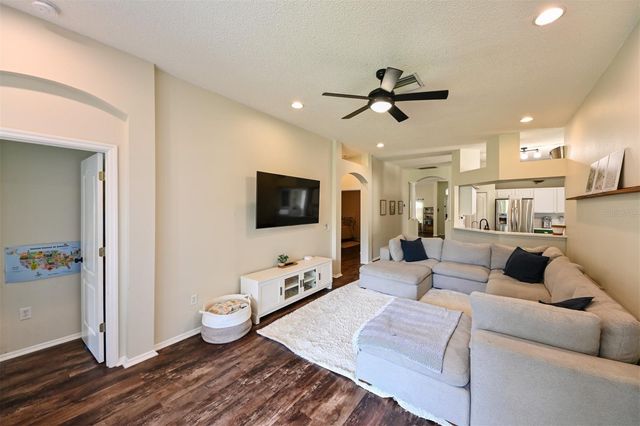 4517 WILD PLUM LANE, Lutz, FL 33558