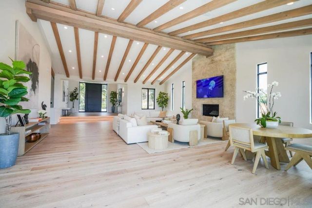 8308 Calle Del Cielo, La Jolla, CA 92037