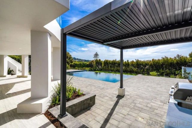 8308 Calle Del Cielo, La Jolla, CA 92037