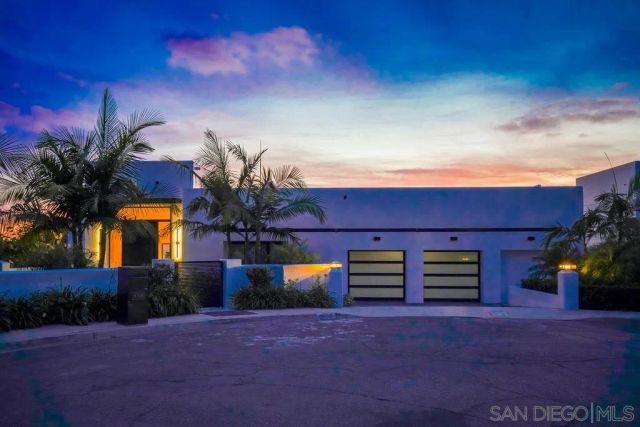 8308 Calle Del Cielo, La Jolla, CA 92037