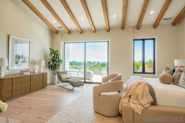 8308 Calle Del Cielo, La Jolla, CA 92037