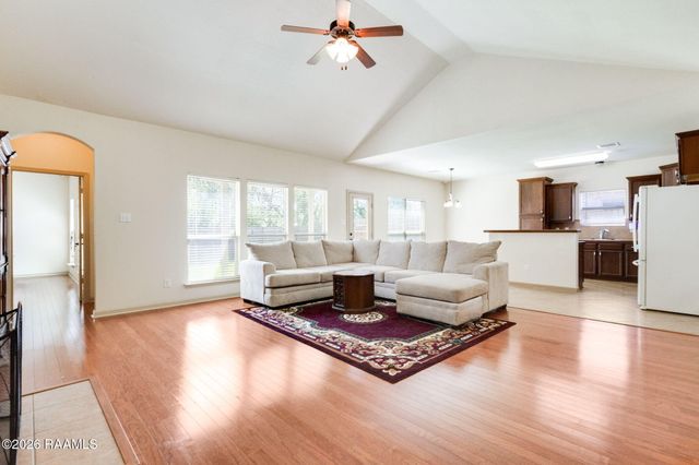 206 Fieldview Drive, Carencro, LA 70520