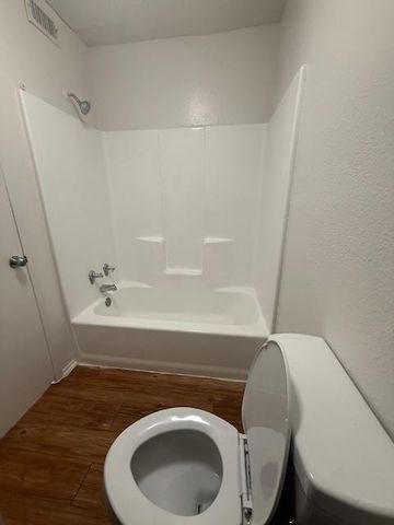 205 Craddock Ave G5, San Marcos, TX 78666