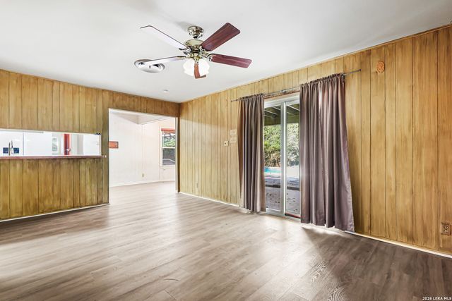 212 NATIONAL BLVD, Universal City, TX 78148